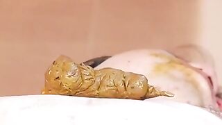 Scat slave - video 35