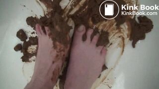 scat feet, I`d like to lick - video 2