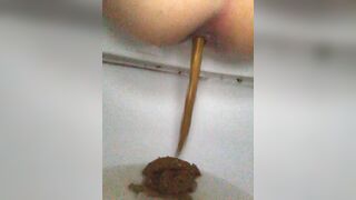 korean girls poop enjoy - video 3