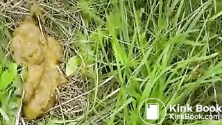 outdoor shitting girl - video 2