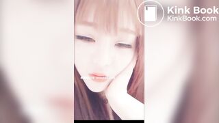 Chinese Girl Live Pooping