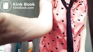 Petite girl shitting in the shower