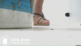 Public toilet poo - video 4