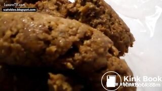 Squat and shit - video 4