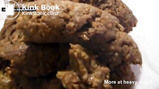 Squat and shit - video 4