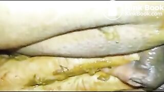 Wife gets pooped on and enjoys a fierce orgasm rubbing one out - video 7