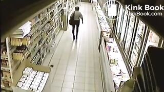 Woman pooping in public 3