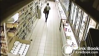 Woman pooping in public 3