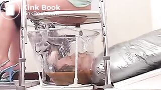 Japanese Toilet Slave - video 11