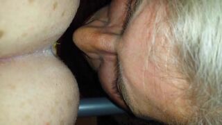 she loves fresh snack