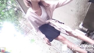 Women are excreting like dogs