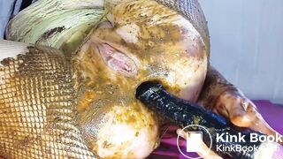 Fishnet pantyhose shitting and toying - video 2