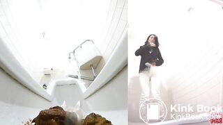 Japanese shitting on toilet. - video 2