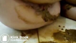 Karolay diaper poop in bathroom