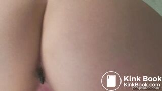 Pretty Girl Poo - video 2