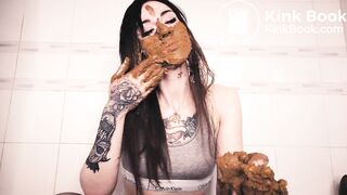 Diving Into My Beautiful Pile of Shit !!