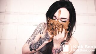 Diving Into My Beautiful Pile of Shit !!