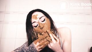 Diving Into My Beautiful Pile of Shit !!