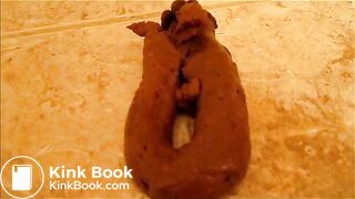 Gorgeous girl scat - video 2