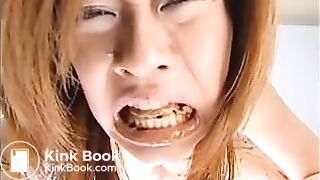 Jap babe eating own shit