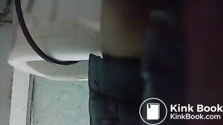 Quick Pooping Spy Vid