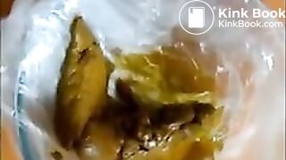 Pooping on a plate - video 3