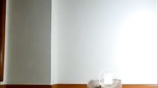 Pooping on a plate - video 3