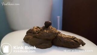 Sexy Girl pooping - video 6