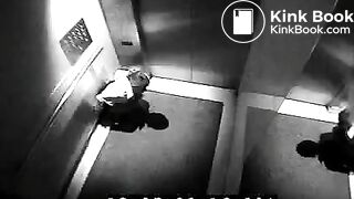 woman pooping in public 6