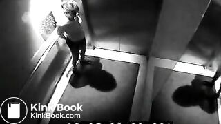 woman pooping in public 6