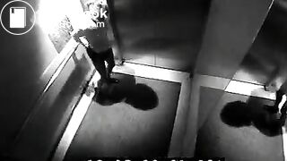 woman pooping in public 6