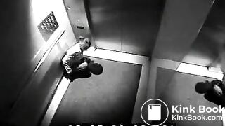 woman pooping in public 6