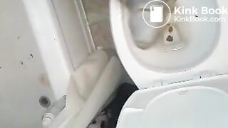 My girlfriend shitting on my big cock