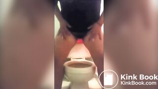 Mexican Girl Takes a Shit - video 2