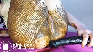 Fishnet pantyhose shitting and toying