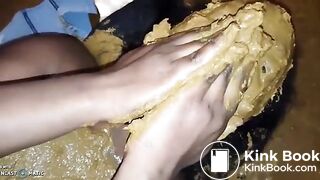 Black slut gets shit on