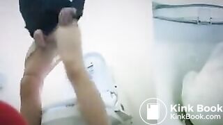 office lady pooping