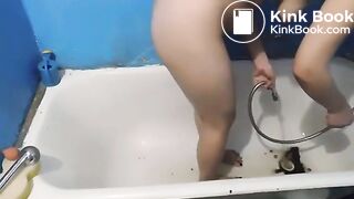 Enema bathtub colon cleaning