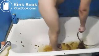 Enema bathtub colon cleaning
