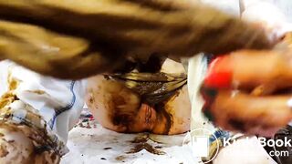 Jean pooping diarrhea