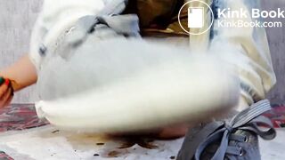 Jean pooping diarrhea