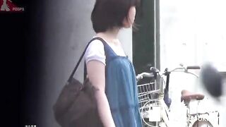 uncensored Asia Girls pee and poop