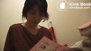 japanese girl pooping 3