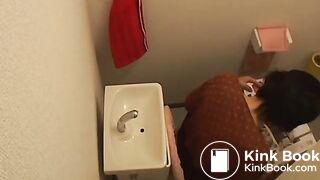 japanese girl pooping 3