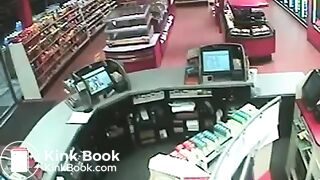 woman pooping in public 4