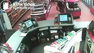 woman pooping in public 4