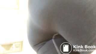 Messing while walking again