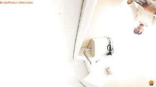 Japanese pooping - video 4