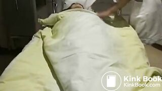 (uncensored) Japanese hopital scat girl