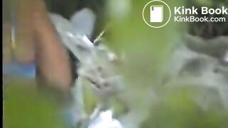 Voyeur caught two girls pooping at the beach